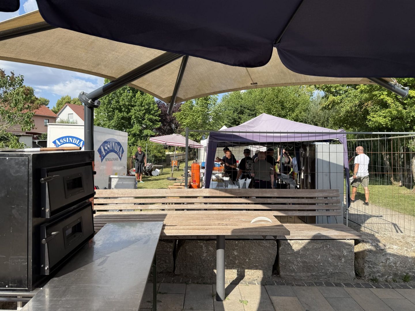 Grill- und Pizzastation